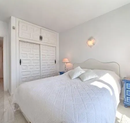 Apartman Pueblo Cortes Del Golf *