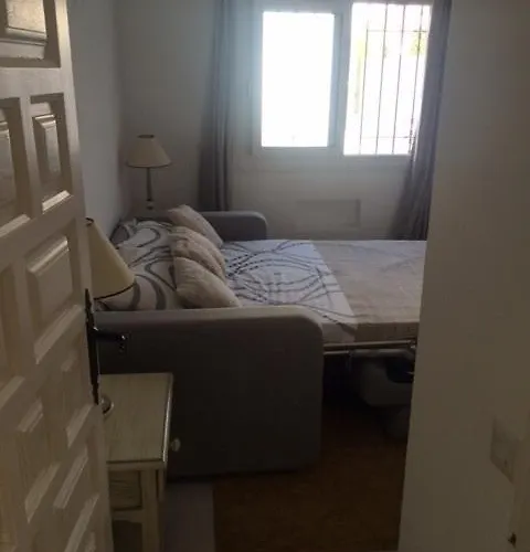 Апартаменти Pueblo Cortes Del Golf