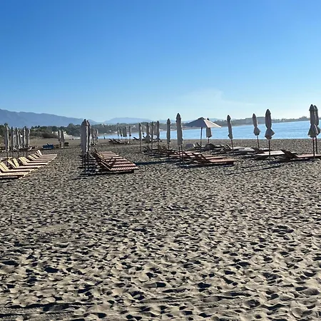 Pueblo Cortes Del Golf *