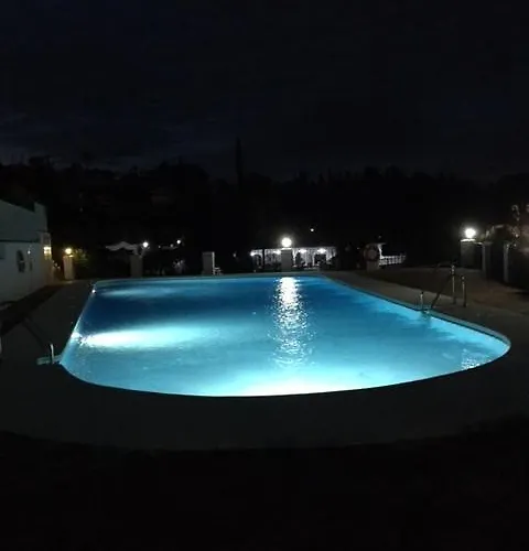 Pueblo Cortes Del Golf *