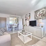 Pueblo Cortes Del Golf Appartement *